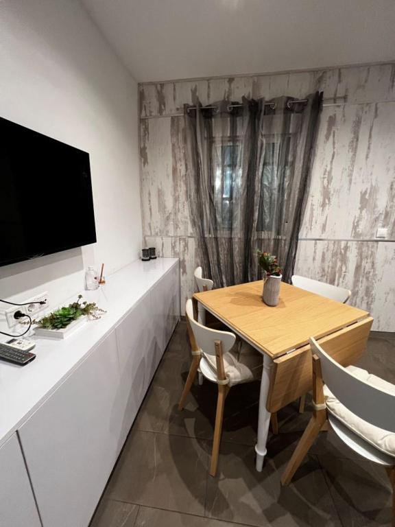 Great Apartment Close To Plaza De Torres Alicante Extérieur photo